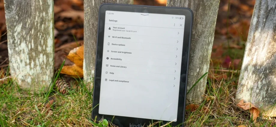 Kindle Colorsoft E Reader Selling Out After Overwhelmingly Positive Review Coverage