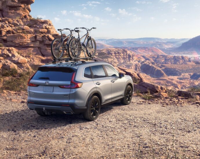 Honda CRV Hybrid Outselling Every Other Compact SUV for Third Year