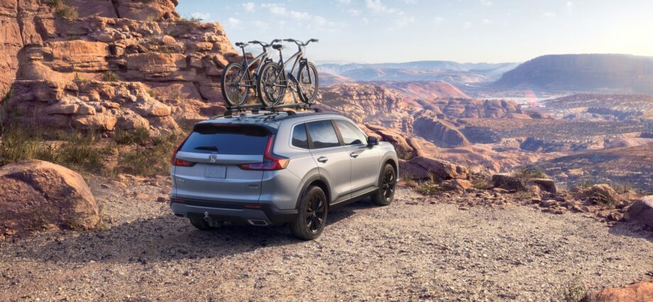 Honda CRV Hybrid Outselling Every Other Compact SUV for Third Year